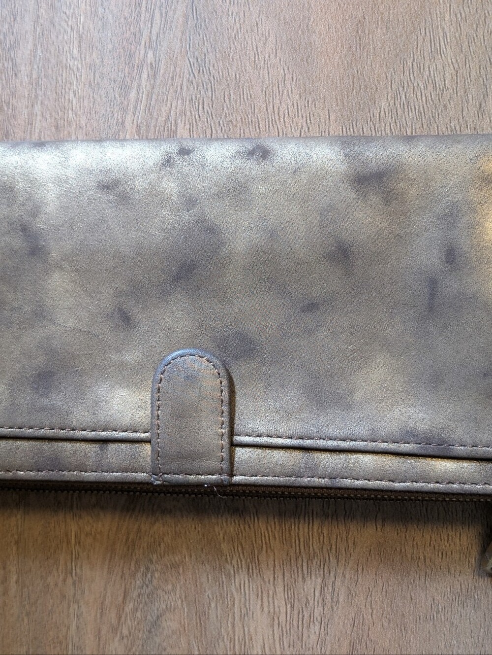 HOBO Lauren clutch wallet metallic bronze-toned leather Distressed Vintage Look - Picture 9 of 9